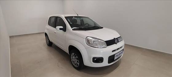 FIAT UNO 1.4 EVO EVOLUTION 8V FLEX 4P MANUAL FIAT UNO 1.4 EVO EVOLUTION 8V FLEX 4P MANUAL